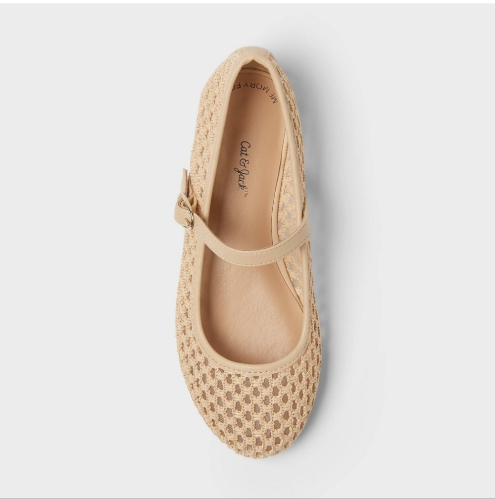 Cat & Jack Girl's Wilma Flats Size 5 - Picture 3 of 5